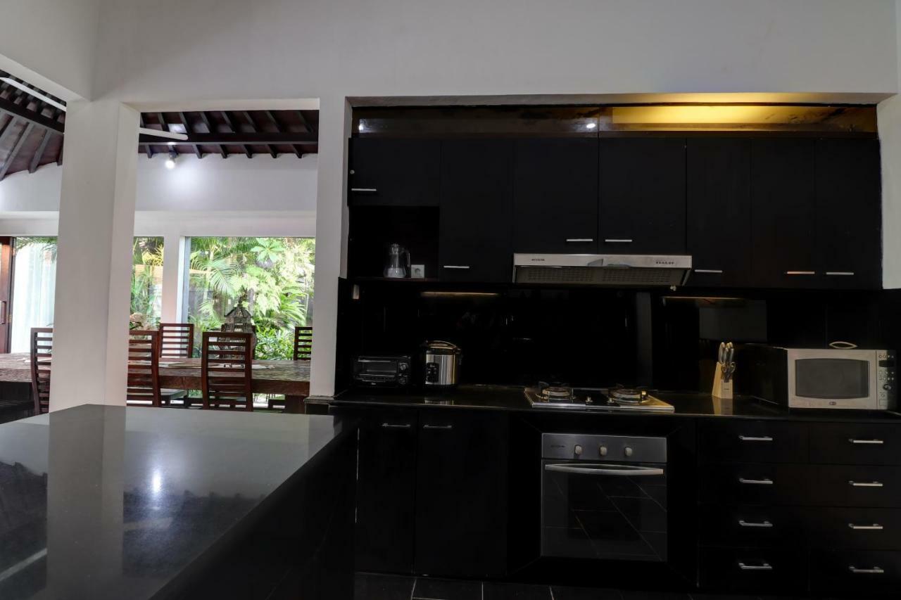 Casa Priya Canggu Exterior foto